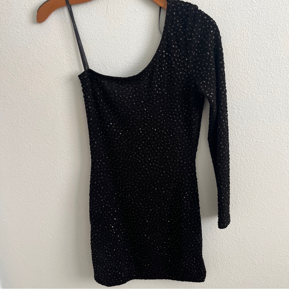 One Shoulder Black Dress